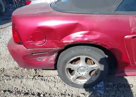 2004 Ford Mustang из США, поврежденный, VIN 1FAFP44664F212843